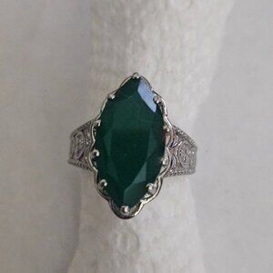 green onyx solitaire ring stainless steel size 7 beautiful piece new